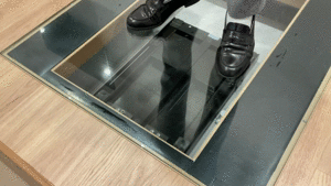 不快な揺れがすばやく収束！超薄型TMDの効果を体感